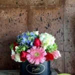 Cilindro Rosas, Gerberas y Ortensias